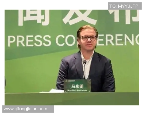 媒体人评马永明任命背后的离奇与时尚观念的碰撞 媒体人评马永明任命背后的离奇与时尚观念的碰撞